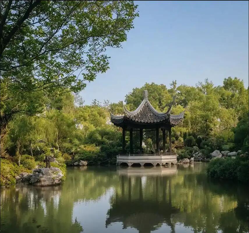 泸州纳溪雨真旅游有限公司